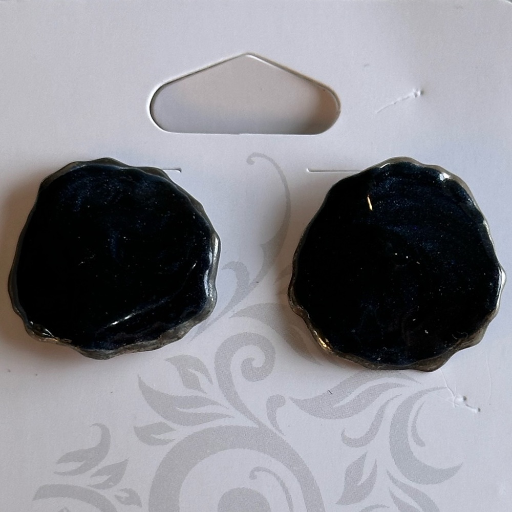 Navy blue glittery, circular earrings
